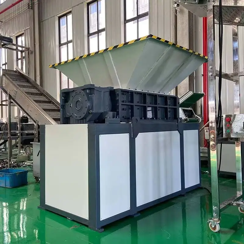 كسارة نفايات كبيرة من الخشب الصلب، خردة معدنية حديدية، كسارة دلو زرقاء #1