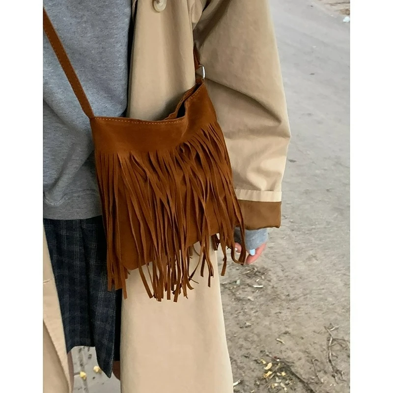 

Retro Tassel Bucket Bags for Women 2025 New Faux Suede Versatile Ins Crossbody Bag