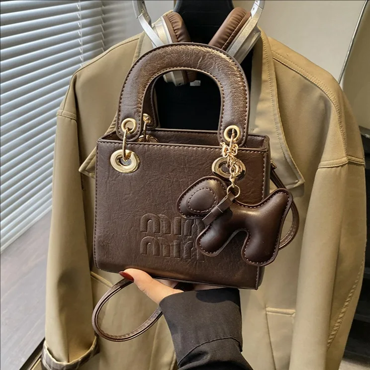

2025 Autumn Winter Vintage Tote Bag, Versatile Shoulder Purse for Women, Commuter Crossbody Tote, Minimalist Day-to-Night Bag