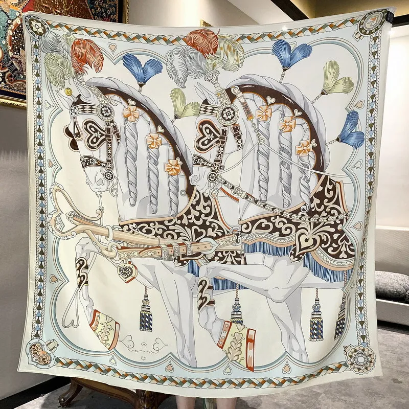 

Высококачественные элегантные женские изящные двойные лошади разных цветов печать качественный шелк шерсть ручного свернутого края большие Фотообои