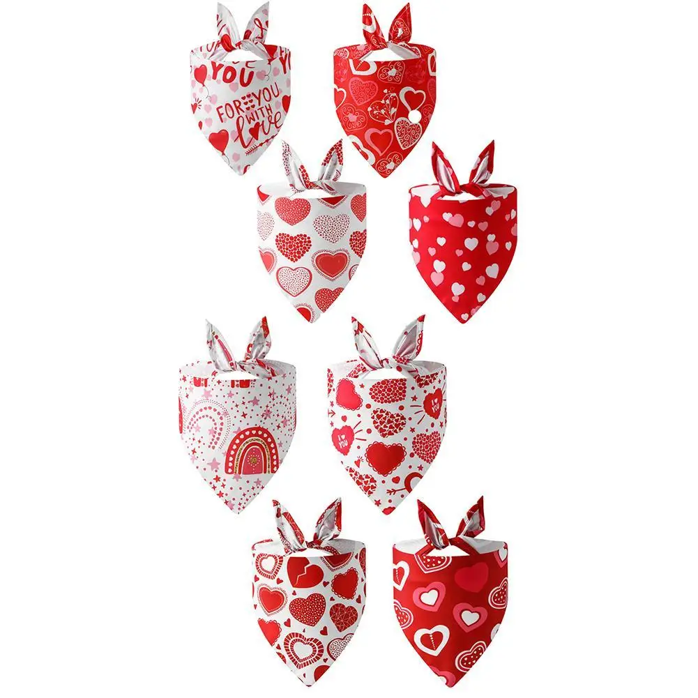 Bufanda triangular con patrón de corazón de amor para mascotas, toallas de Saliva suaves y cómodas, babero de Bandana para mascotas para decoración del Día de San Valentín, nuevo