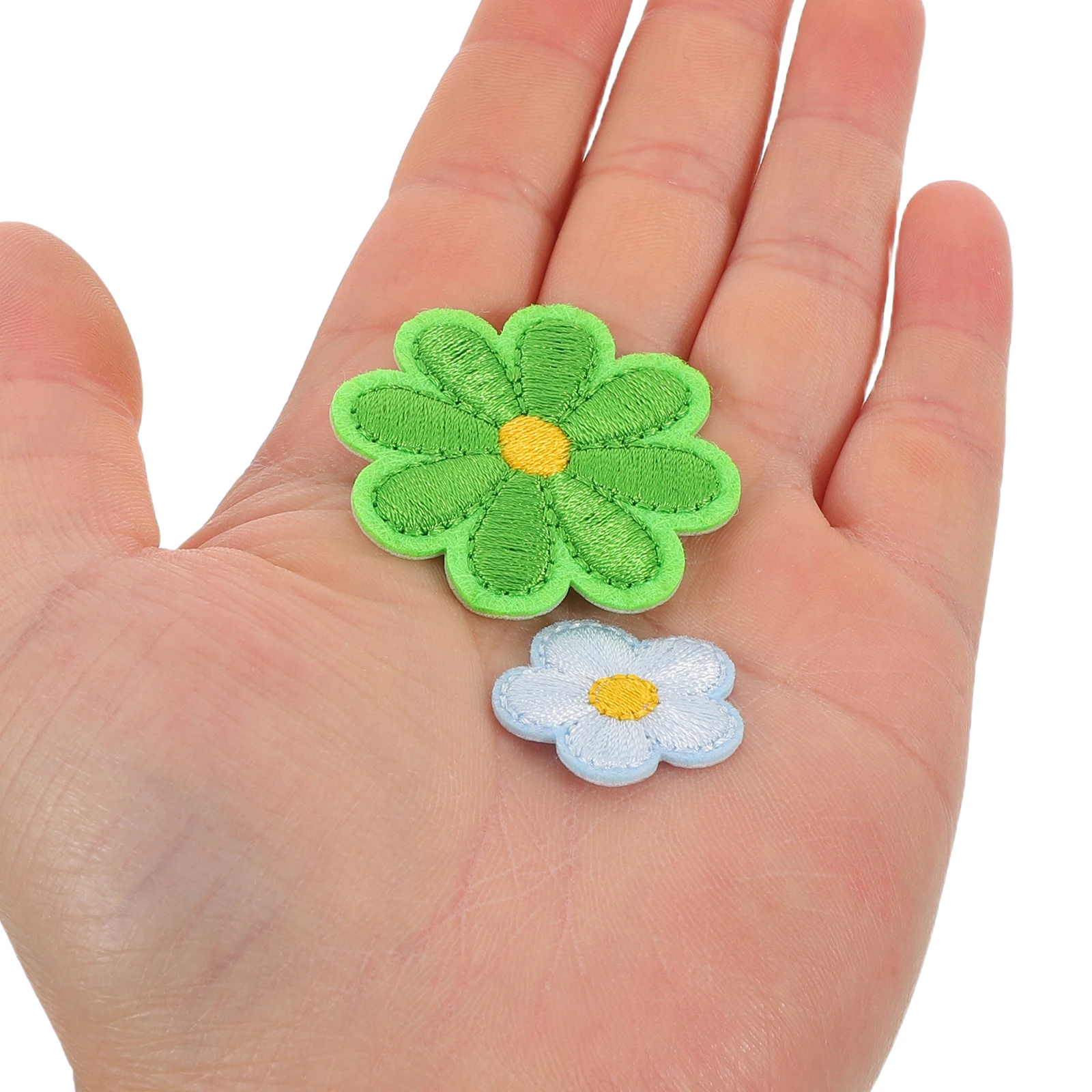 

50Pcs Sunflower Embroidery Patches Iron on Appliques for Backpacks Jackets DIY Clothing Repair Decorative Embroidered Flowers