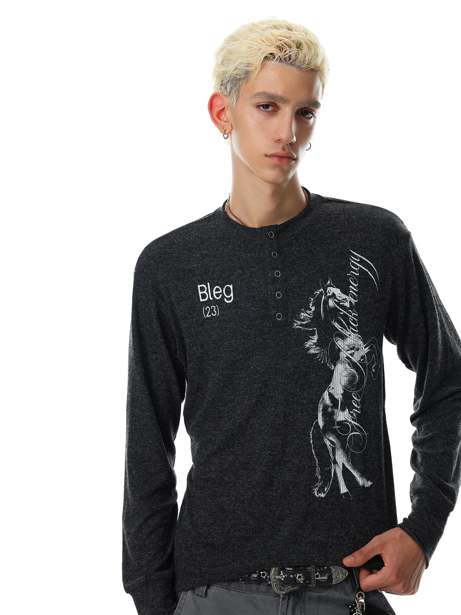 MRNEARLY American Retro Henry Collar War  Print Long Sleeve T-Shirt Loose Streetwear Men's Fashion Versatile Top