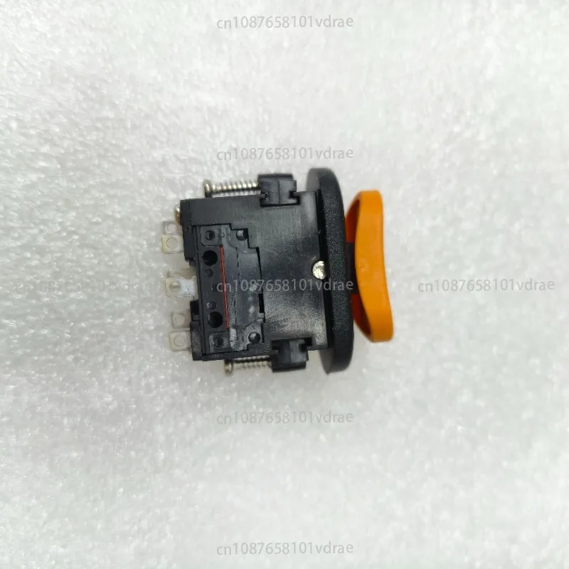 106 Shenzhen Xiaolong Electric Appliances Three Speed Switch Rocker Switch