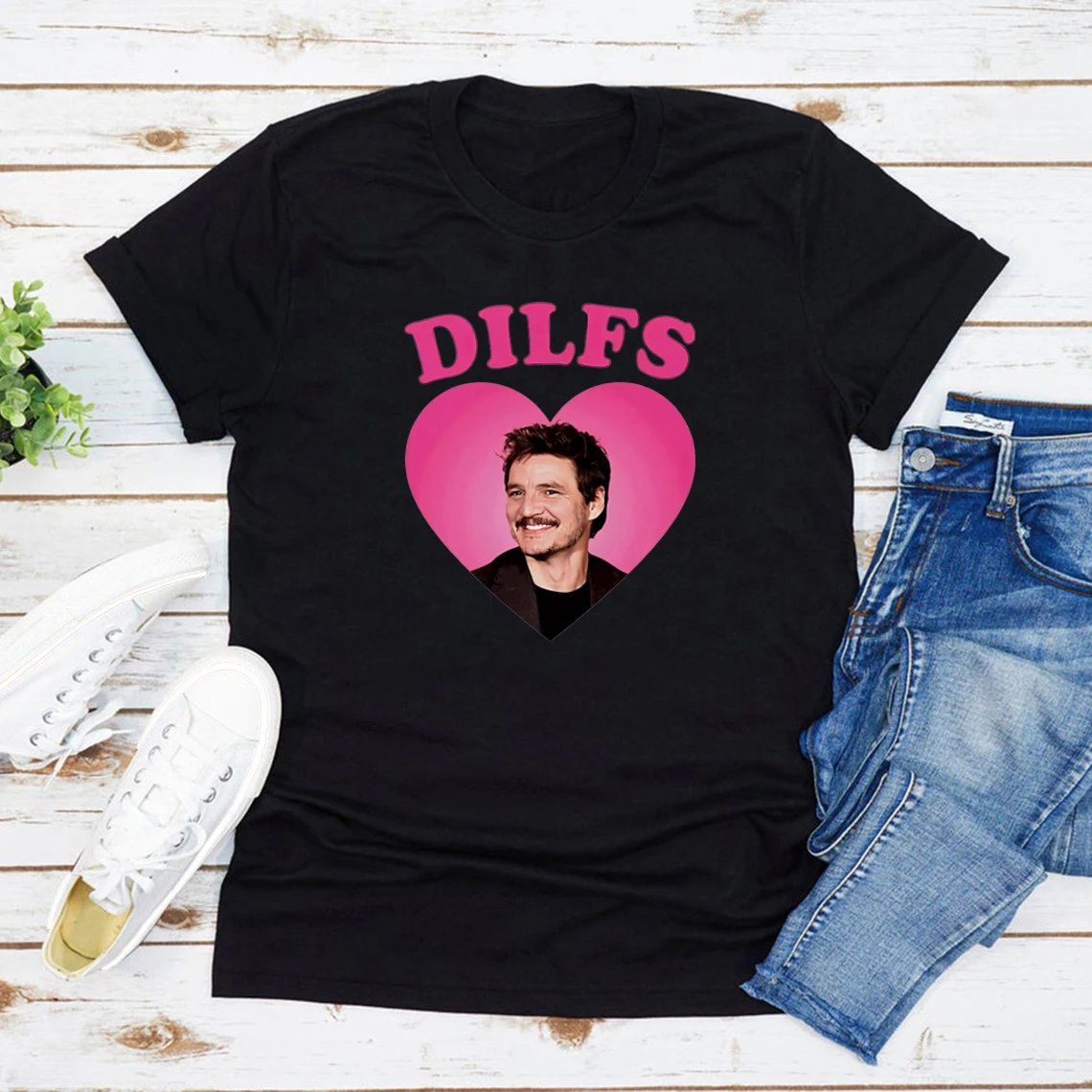 DILFS Pedro Pascal T-shirt Pedro Pascal I Love DILFS Unisex T-Shirt Short Sleeve Graphic Tee Women Casual Top Fans Gift