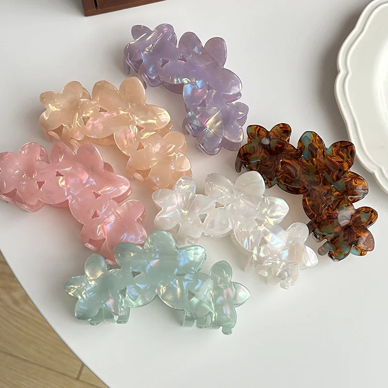 Colored Flower Acetate Curved Hair Claw Clip Headdress for Women 2024 Korean Temperament Petal Large Hairpin Hair Accessories