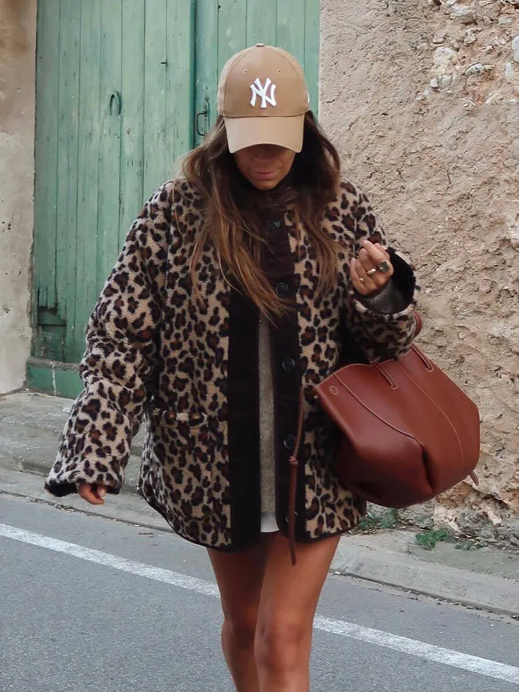 Woman Leopard Jacket Retro Stand Collar Pocket Warm Ladies Outfit 2024 Autumn Winter Fashion Girls Chic Clothes