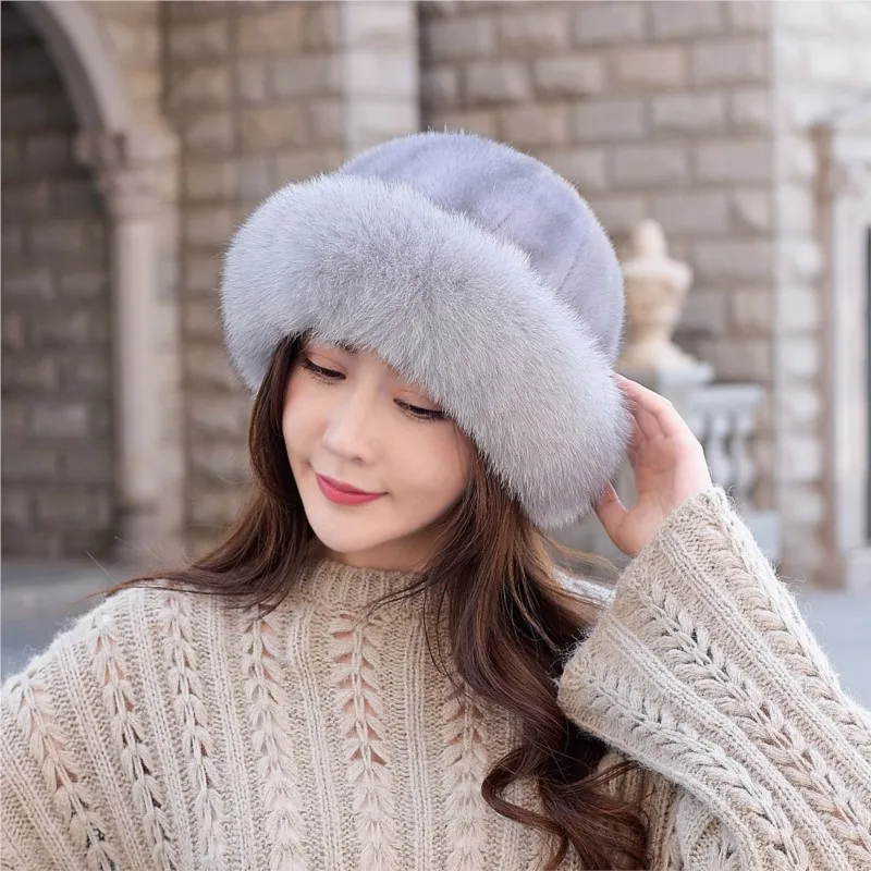 

Elegant and fashionable fur hat women's all-in-one