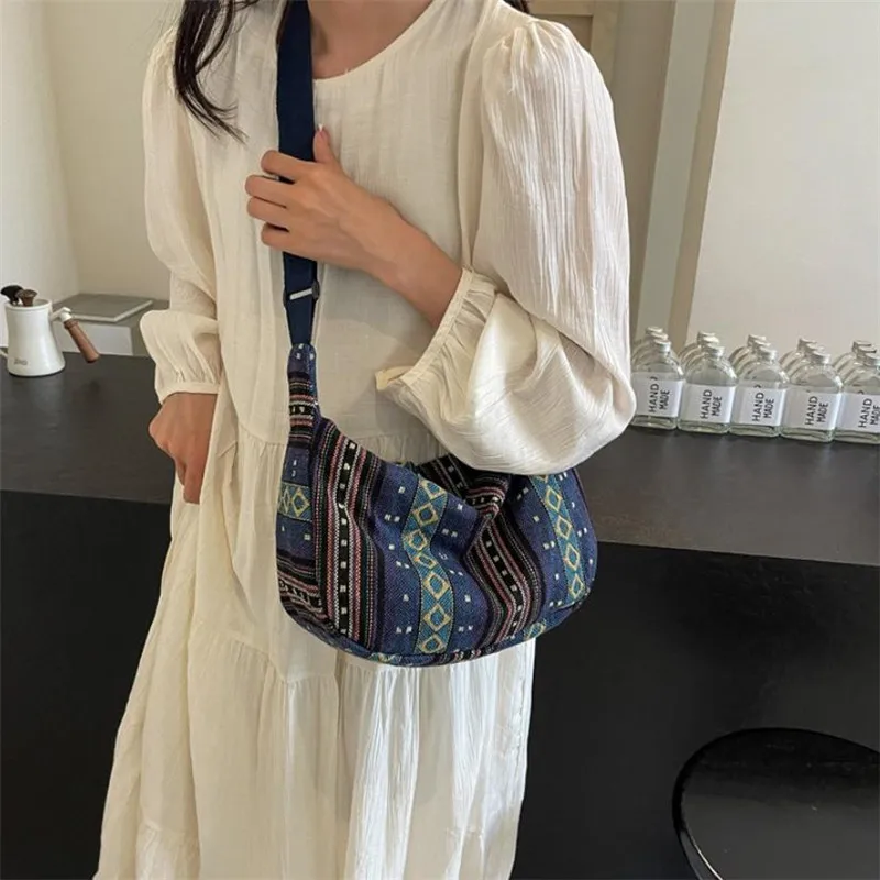 Gestreiftes Muster, Umhängetasche im Tribal-Stil, faltbare Umhängetasche mit Reißverschluss, handwaschbares, lackiertes Futter mit Flaggenmotiv – Detail 11