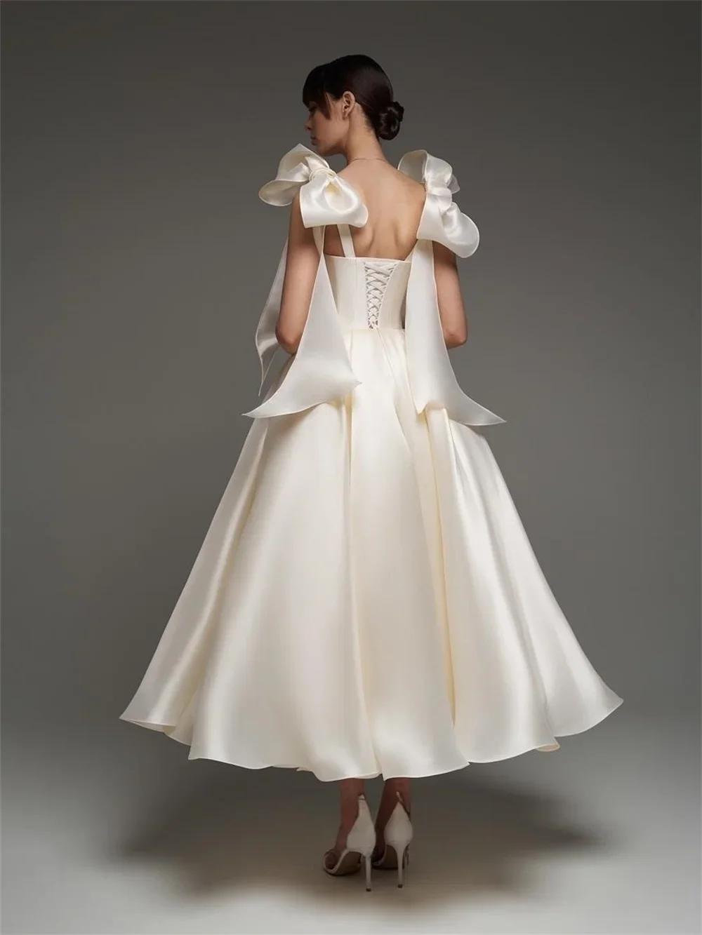 Robe de mariée trapèze élégante, col carré ivoire, épaules dénudées et longueur cheville, robe de soirée formelle, personnalisation