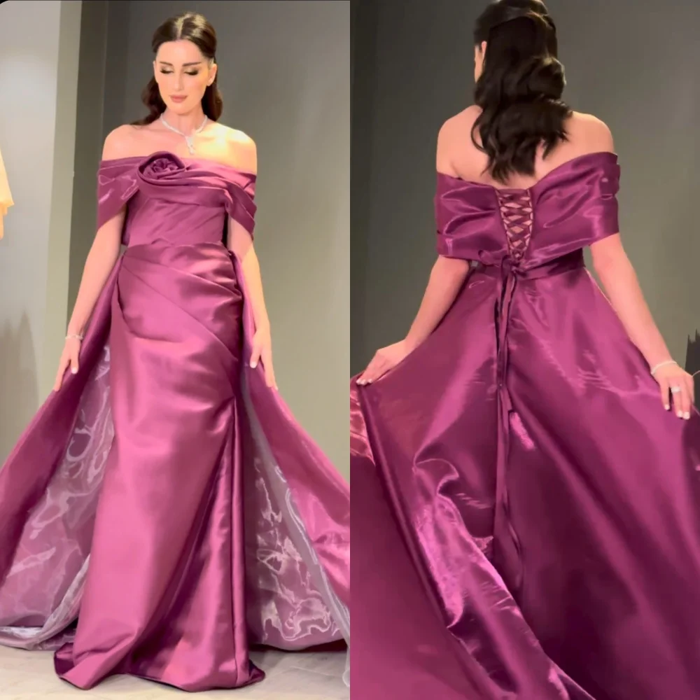 Robe Trapèze en Satin à Épaules Dénudées, Faite à la Main, Vêtement à Fleurs, sur Mesure, pour les Occasions, Longue, pour la Journée des Léons