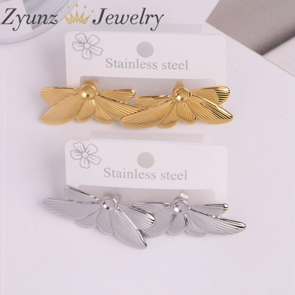 5 Pairs, Fashion Stainless Steel Flower Golden Stud Earrings for Women Rust Proof Metal Stylish Statement Jewelry