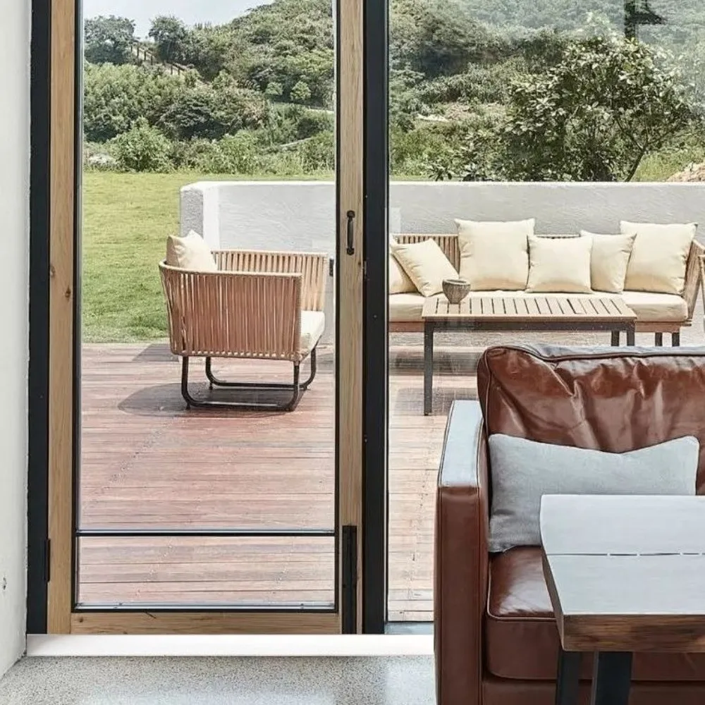 

Silicone Material Self Adhesive Water Stopper Self-Adhesive Backing Waterproof Seal Bendable Silicone Barrier Flexible Strip