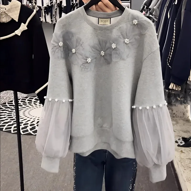 

Женский серый свободный свитшот с жемчужным цветочным декором, сетчатыми рукавами-фонариками, повседневный модный пуловер