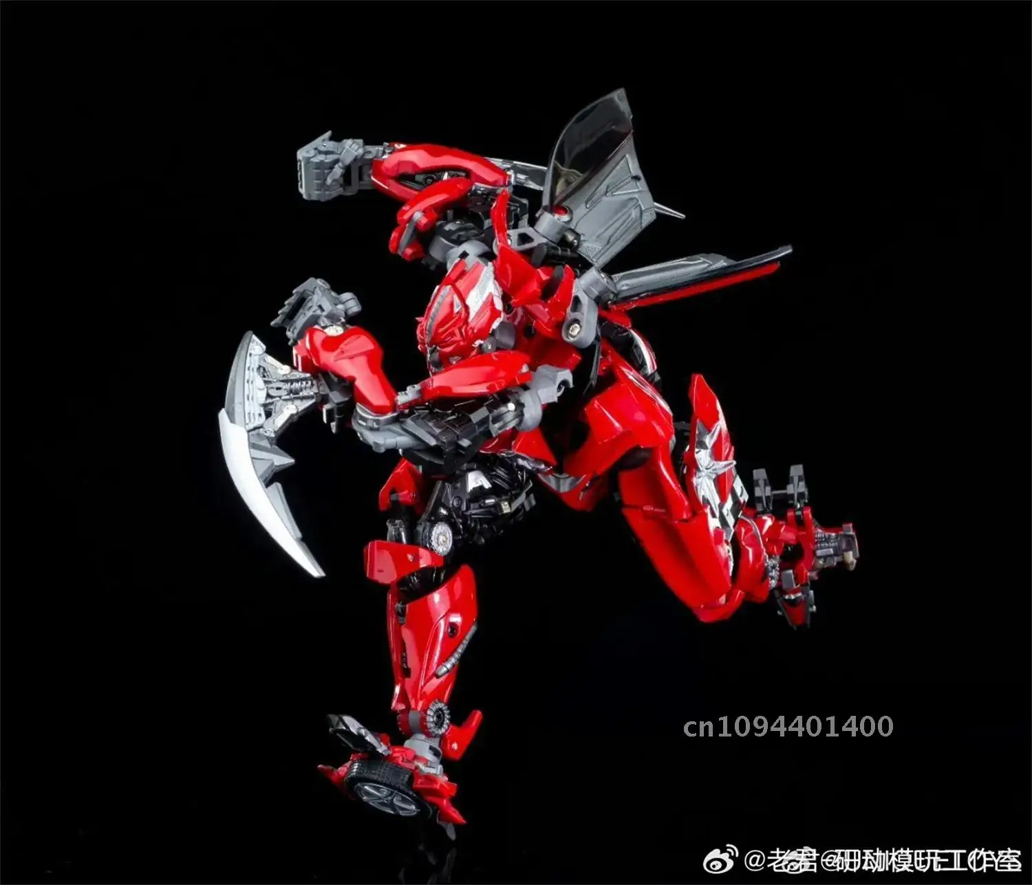 [In Stock Now] Original UniqueToys Transformation UT-R06 UTR06 Dino Red Dasher MPM Alloy Action Figure Robot Toys