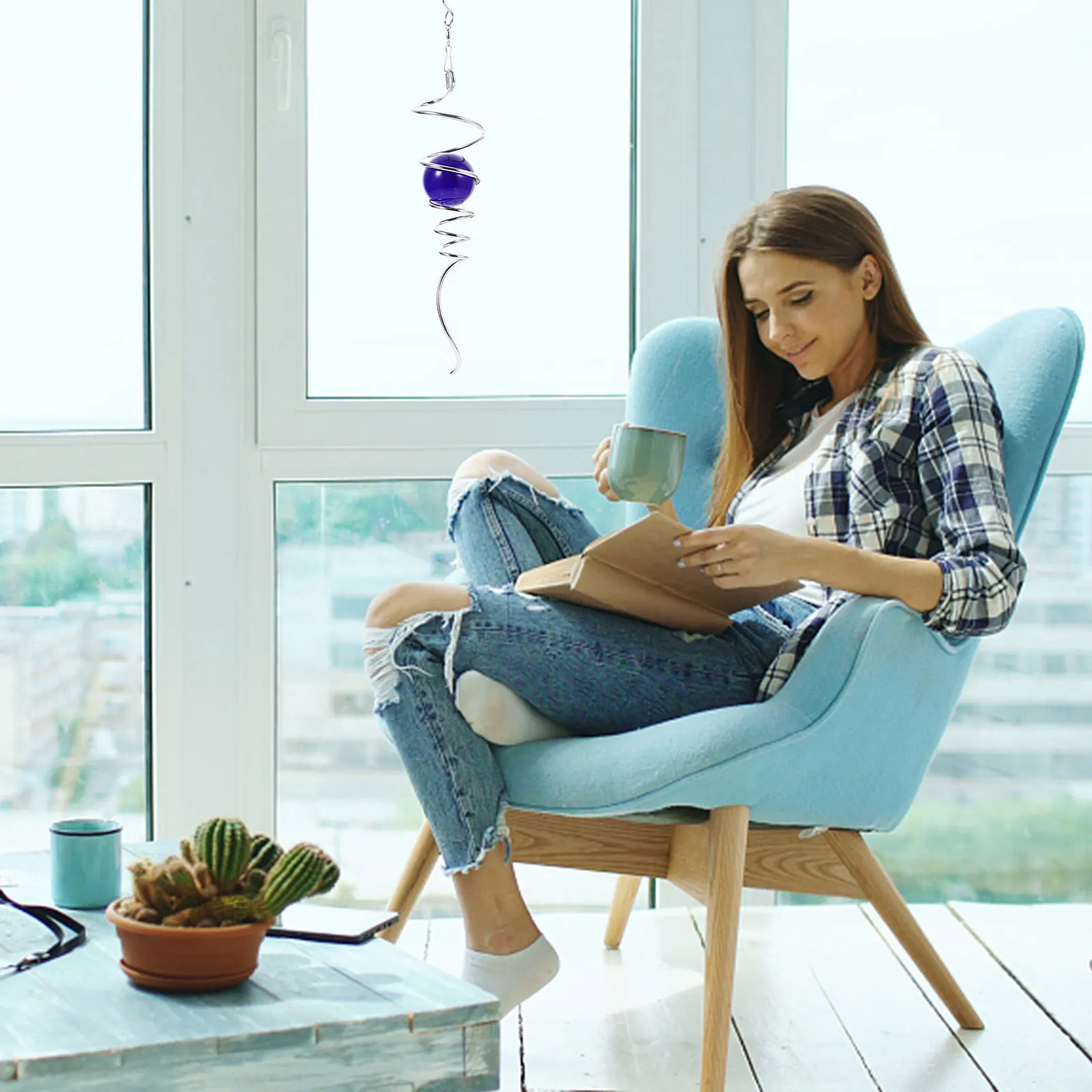 

Gazing Ball Spiral Tail Hanging Decoration Indoor Outdoor Garden Gazing Ball Decor Swivel Hook Charming Orb Ornament