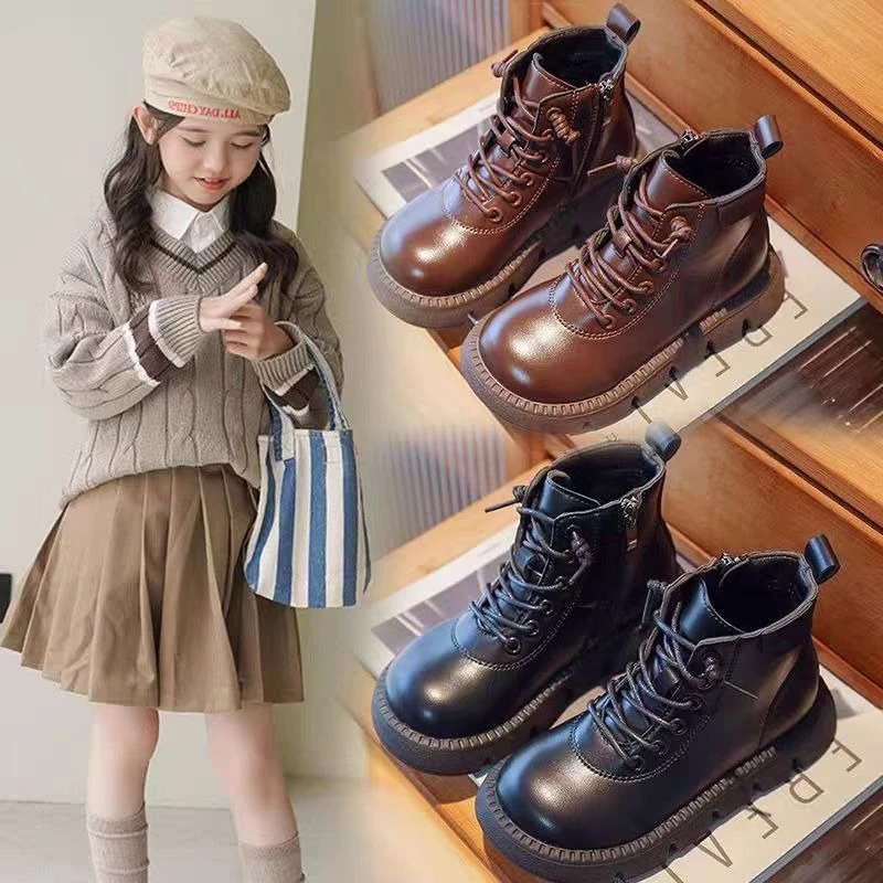 

2026 Boys Winter Ankle Boots Kids Warm Fleece Lined Shoes Non Slip Sole British Casual Design Toddler Footwear for Cold Days