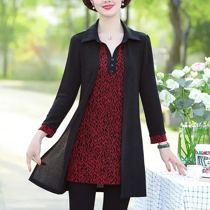 Korean Elegant Middle Aged Women Spring Autumn New Fashion Bright Silk Fake Two Pieces Tunic Blouse Top Long Sleeve Loose Shirts