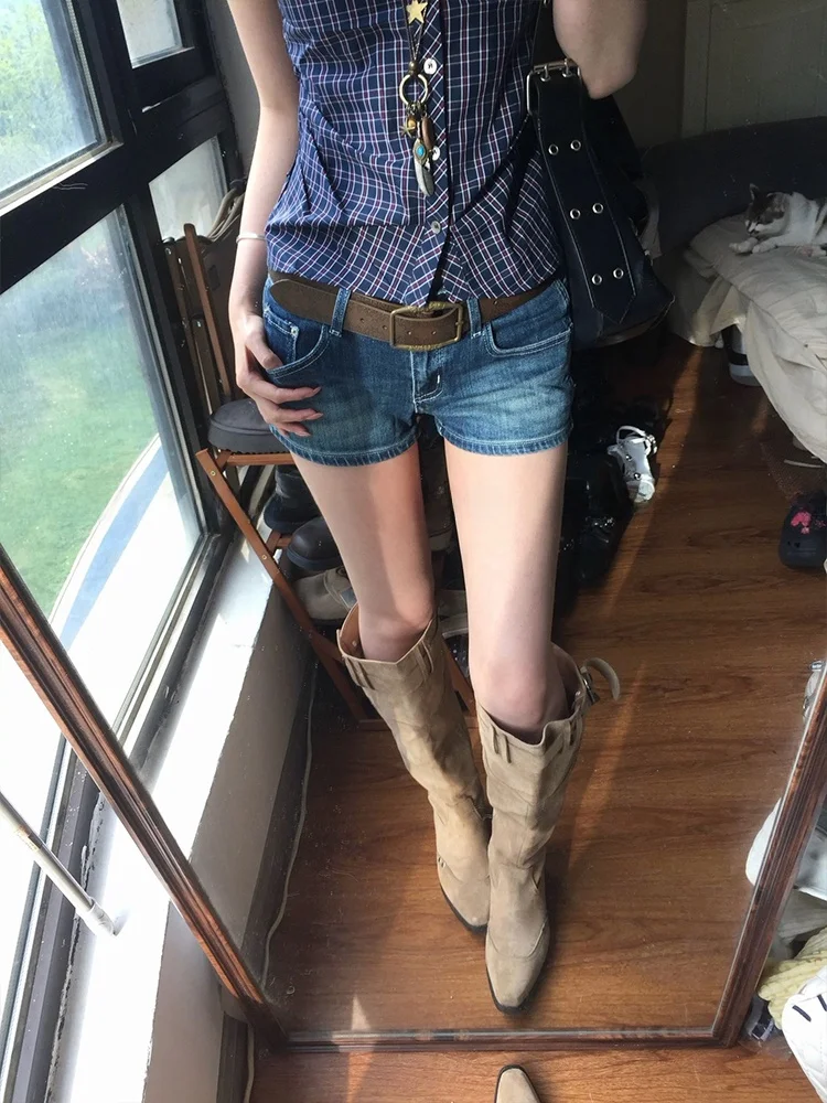 

Retro Washed Low Waist Denim Shorts Women's Summer Slimming Shorts American Y2K Millennium Style Vintage Faded Blue Jeans