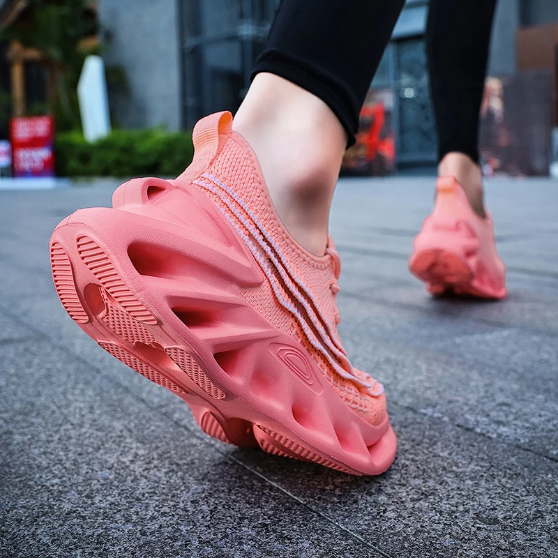 Fashion Purple Running Shoes Unisex Breathable Knit Socks Shoes Woman Sports Shoes Cushion Light Blade Sneakers Man zapatillas