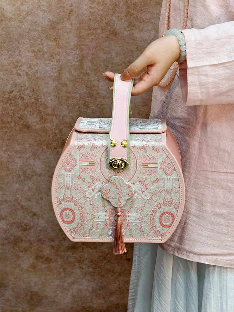 new-chinese-style-wedding-bridesmaid-gift-box-empty-packaging-box-practical-luxury-red-envelope-box-festival-celebration-supp