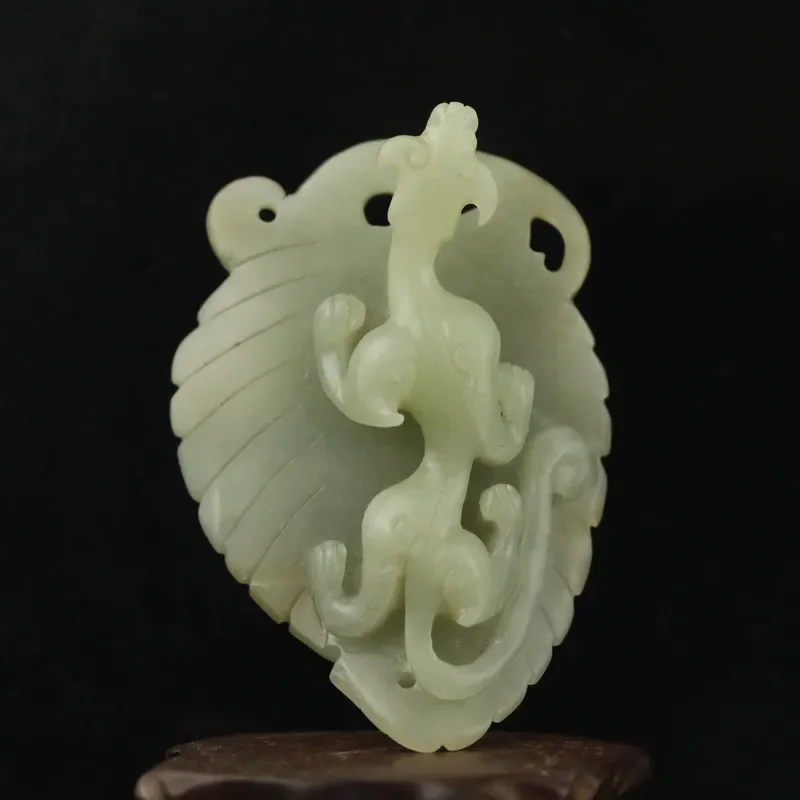 

China old natural hetian jade hand carved statue dragon loong leaf pendant d8