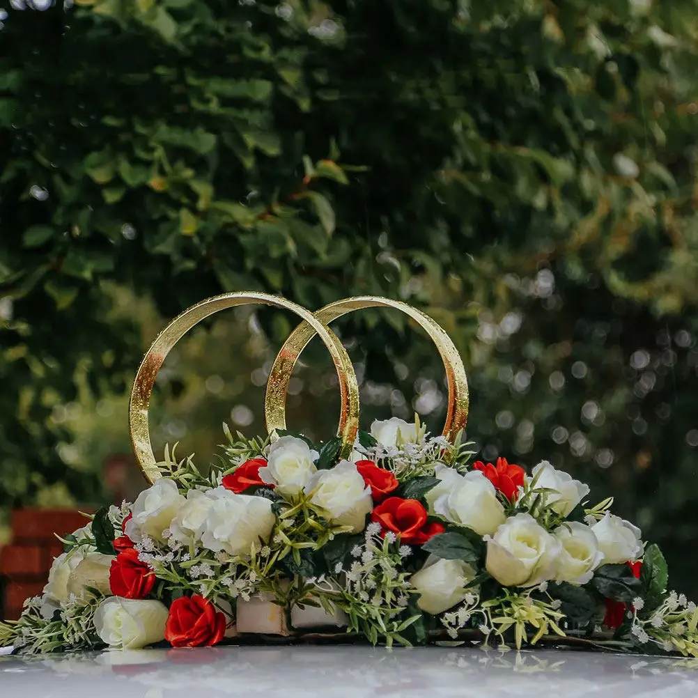 

5Pcs Wedding Car Floral Sucker Set Plastic Suction Cup Decor for Front Flower Decoration No Trace Removal Car Decorative Sucker