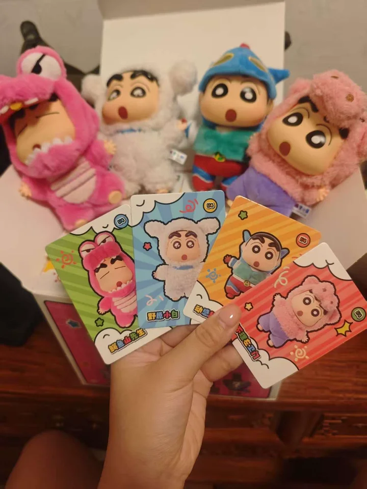 TOP TOY Crayon Shin-chan Seria Imprezowa Przebranie Mystery Box Figurka Anime z Wełny Winylowej Kolekcjonerska Zabawka Ozdoba Prezent Urodzinowy