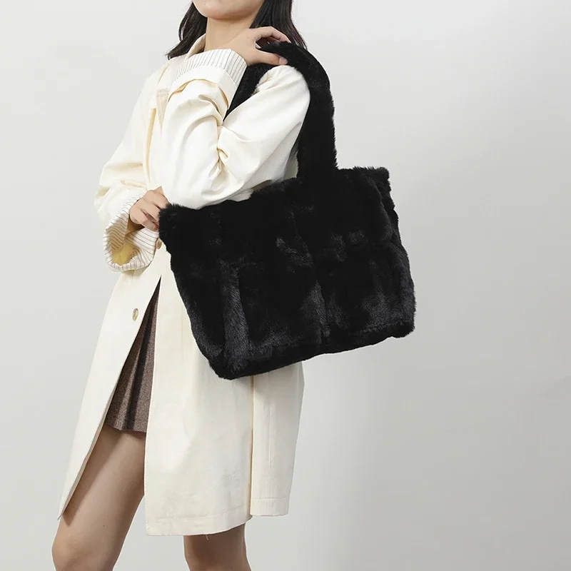 LEFTSIDE Soft Faux Fur Large Shoulder Bags for Women 2024 Y2K Winter Designer Korean Fashion Handbags Trend Warm Tote Bag