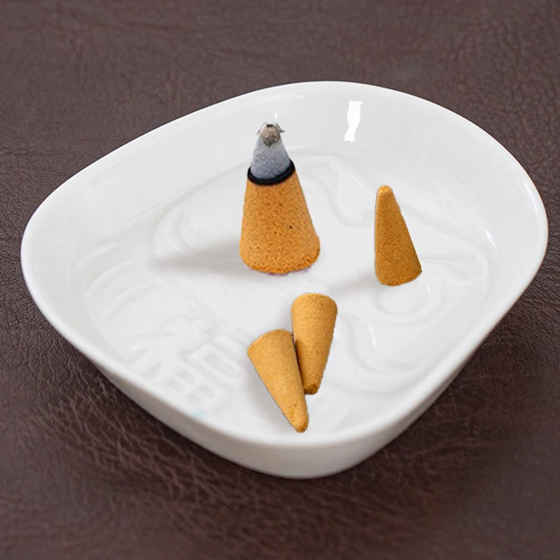 Home Desk Decor Japanese Ceramic Daruma Sauce Dish Seasoning Dish Small Plate Cone Incense Tray Cone Insences Burner Holder view 3