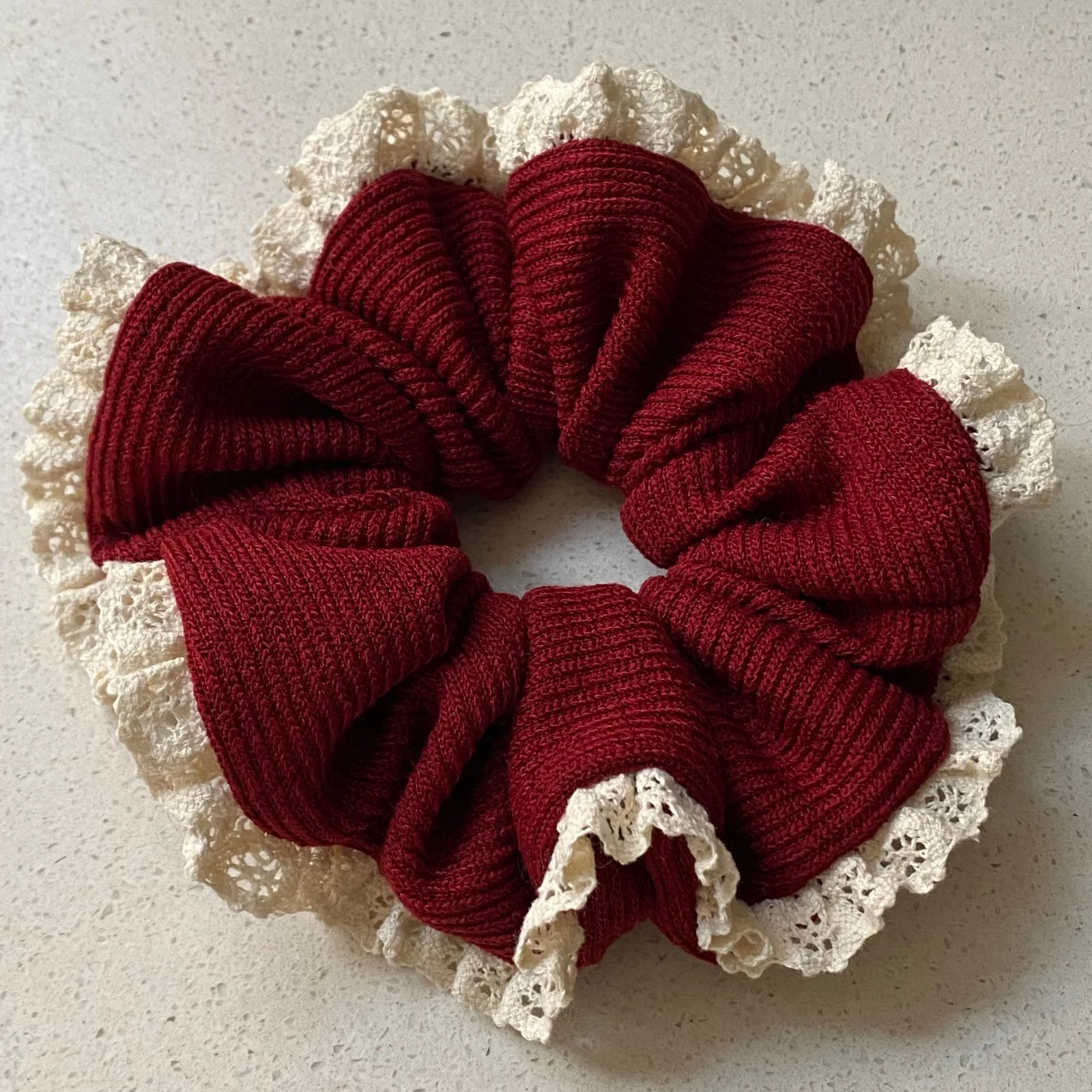 

1PC Burgundy Knit Scrunchie With Lace Trim, Retro-Style Elastic Hair Tie, Elegant Ruffled Decor Hair Accessory For Women