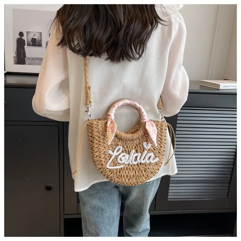 New Fashion Women Woven Bag Portable Vegetable Basket Female Bag Summer Popular Crossbody Straw Bag Purses and Handbags