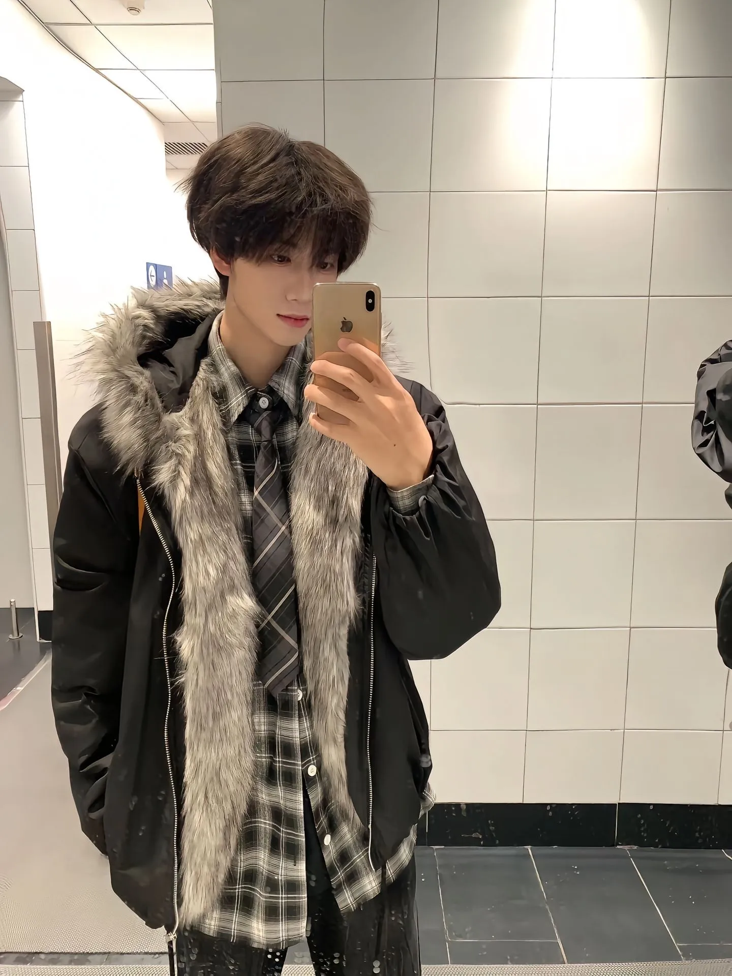 

Bla Fur Collar Cotton Jaet Men's Thiened Winter Coat Youth ular Stand Fit Hooded Long Sve Pure Color Outerwear