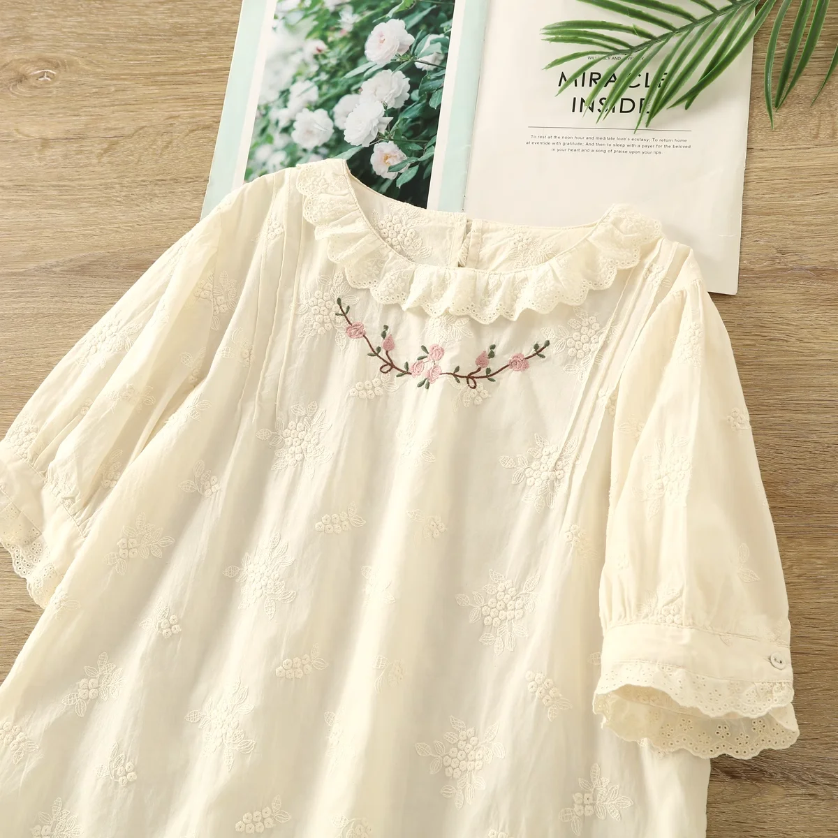 

Mori girl style sweet lace collar embroidery shirts short sleeve blouses for women Japan fashion summer tops cute clothes