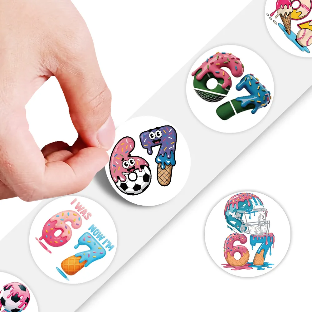 500 Stück/Rolle Sechs-Sieben-Rollen-Aufkleber Graffiti Lustige Anime-Aufkleber DIY Spielzeug Laptop Handy Gepäck Kühlschrank Auto Wasserdicht Kindergeschenke