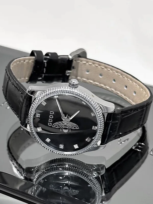 New stylish leather strap women's watch simple design for couples new women's wristwatch watch accessory, elegant women's watch.