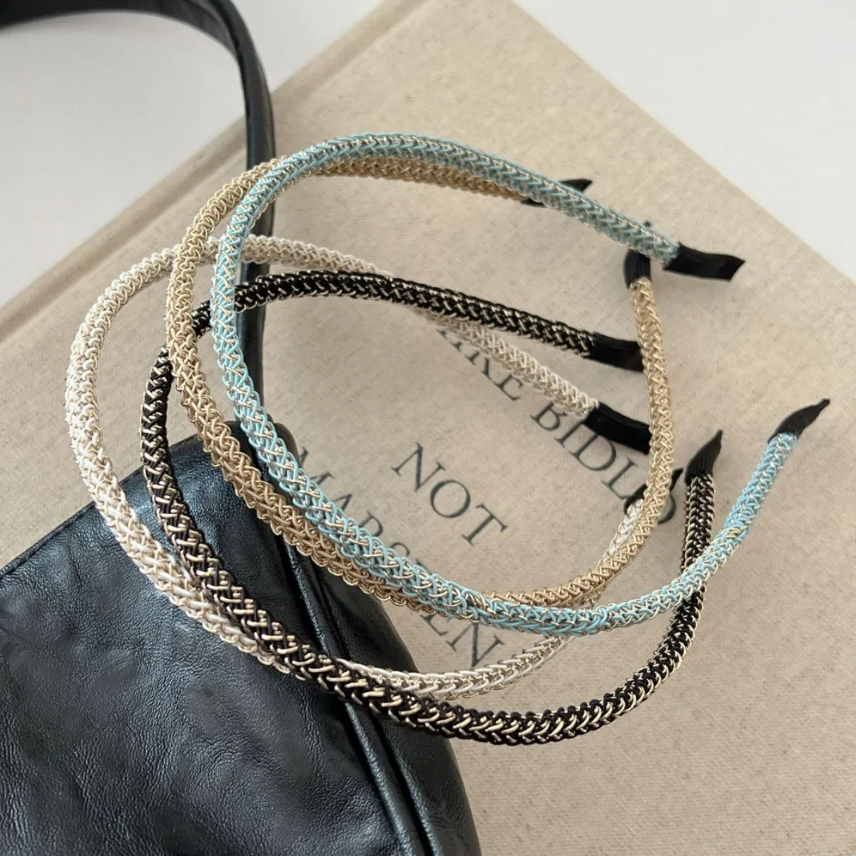 

Тонкая повязка на голову с эффектом лица, винтажная блестящая нить, тонкий дизайн, нескользящая омолаживающая повязка для волос для ежедневного прогулок