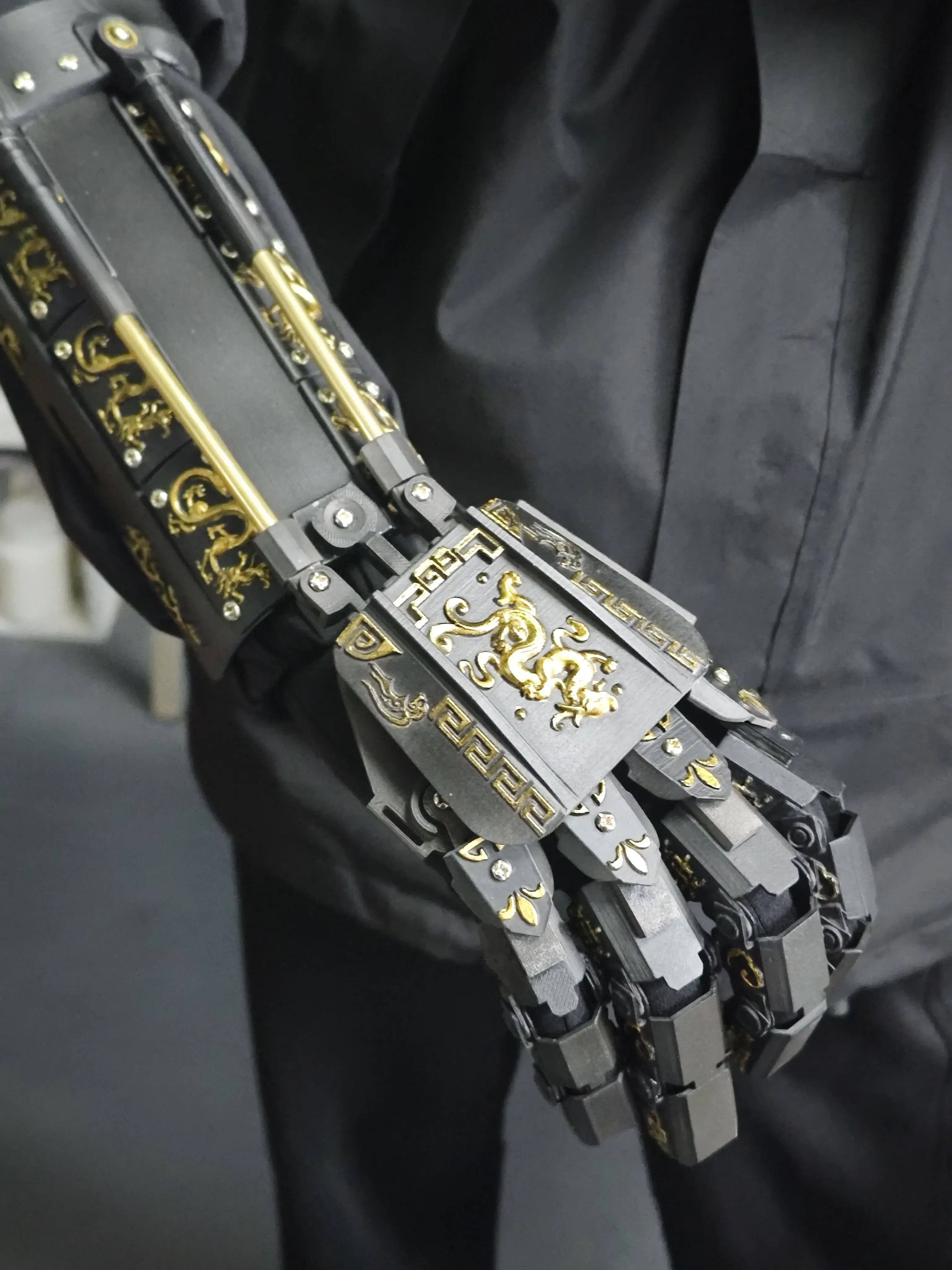 Punk-style mechanical wearable hand armor tactical gloves - Cool and unique custom role-playing props, suitable as gifts