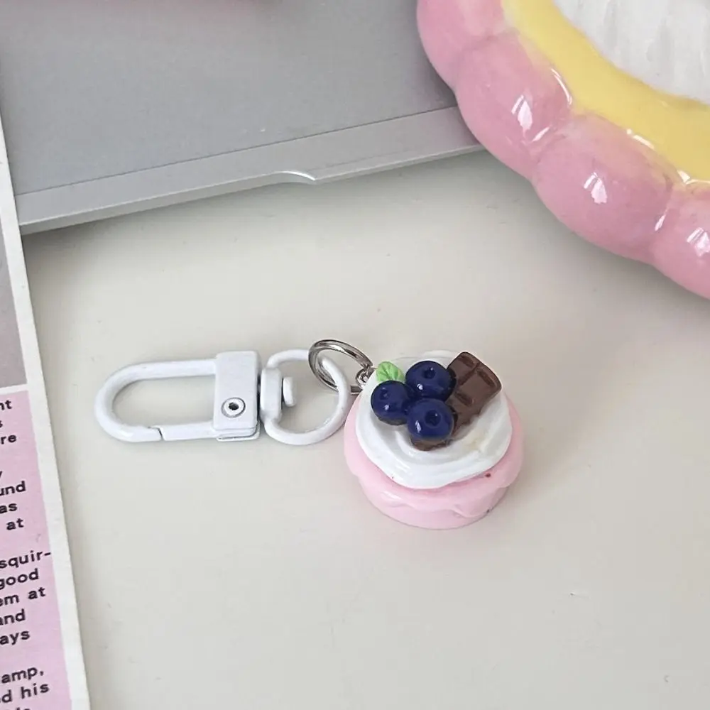 Simple Fashion Car Keyring Creative Cartoon Cake Pendant Keychain Bag Accessories