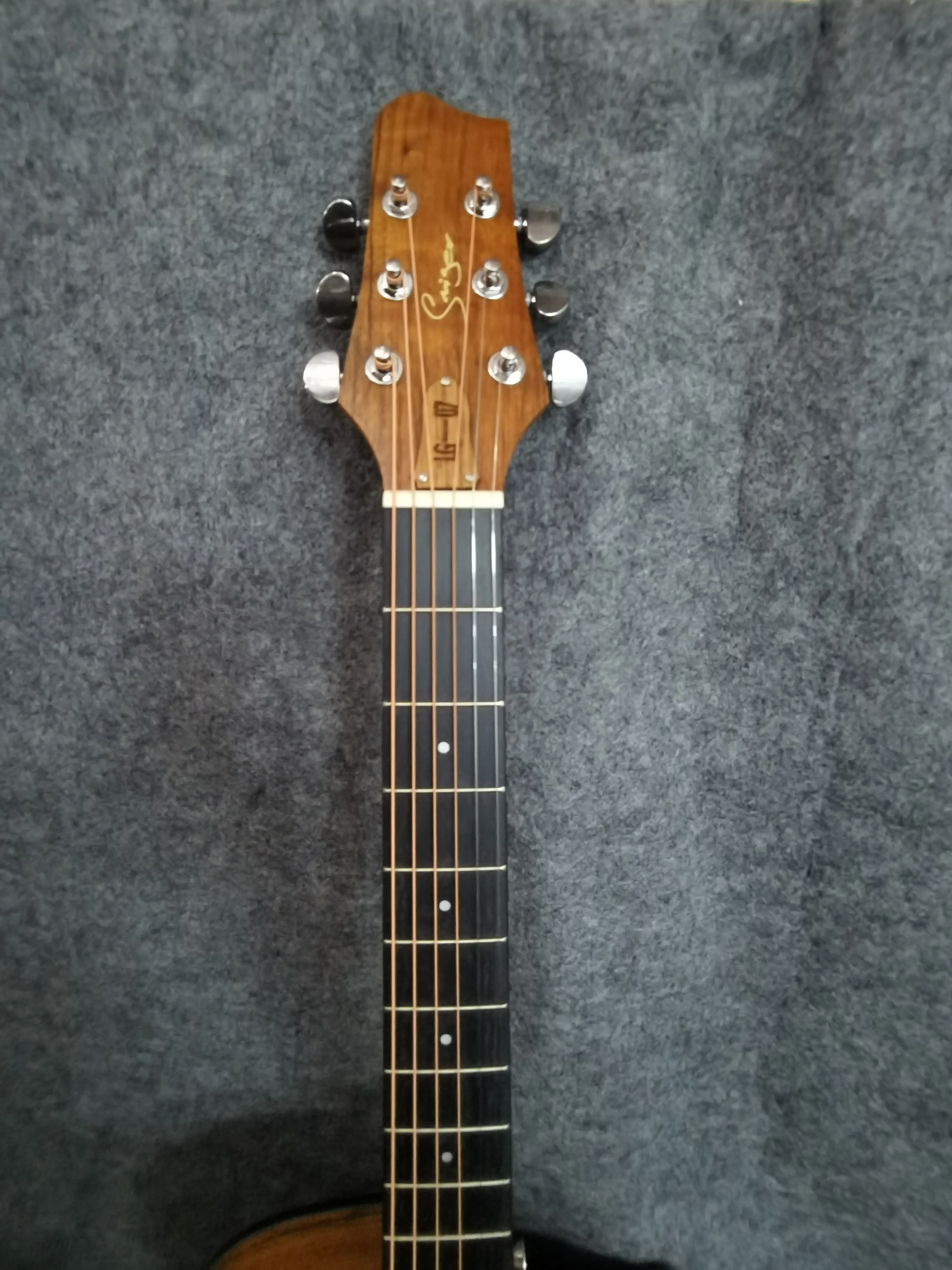 Thumbnail 4 - #27 Latest Acoustic Guitars Offers