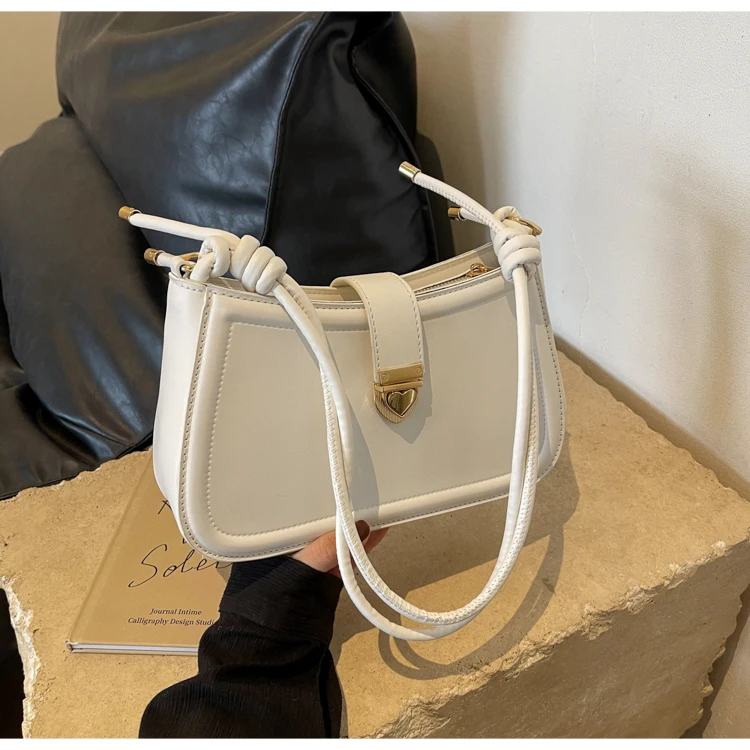 New White Single Shoulder Bag for Women Classic Flap Design Small Underarm Bags Lady Daily Out Casual Handbag Purses