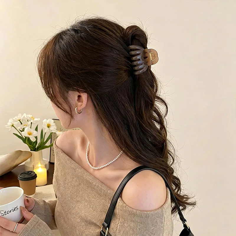 Elegant High Quality Solid Small Pumpkin Hair Claw For Women Girls Sweet Hair Clip Claw Clip Hairpin Fashion Hair Accessories