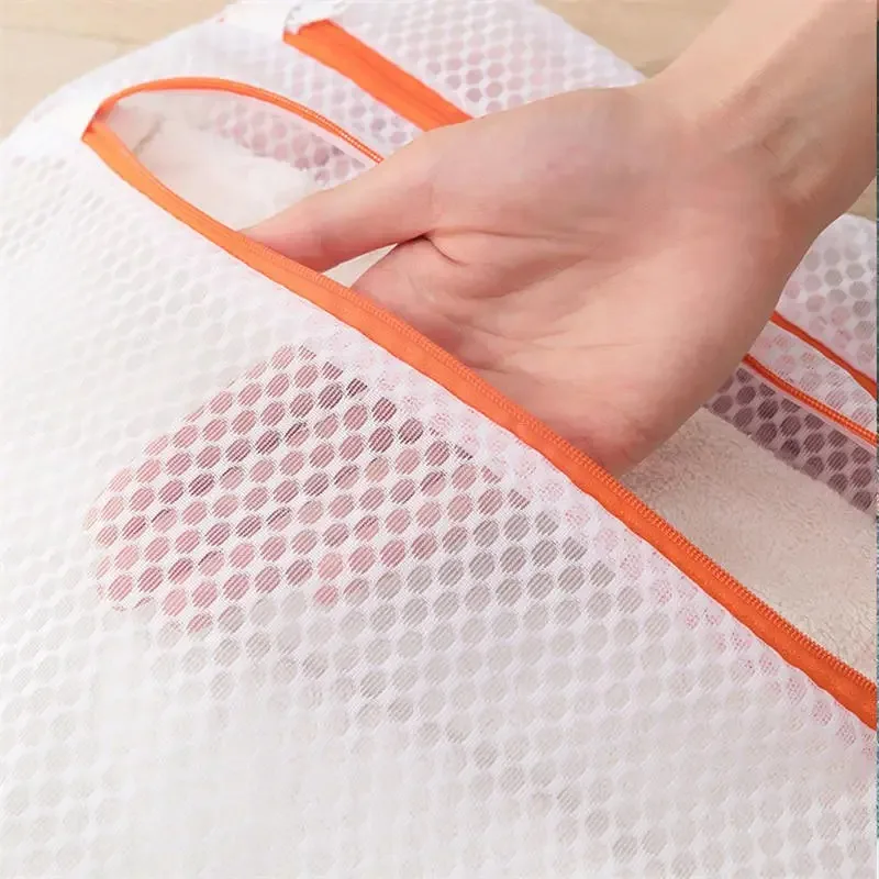 Double-Layer Mesh Multifunctional Hanging Organizer Bag Large Capacity Laundry Bag with Zippered Compartment And Side Pockets. - view 6