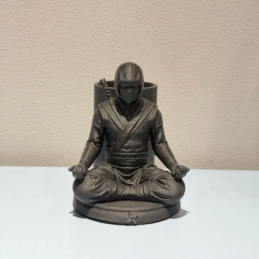 3D Printed Ninja Figurine Pen Holder Funny Realistic Stationery Storage Holder Zen Ninja Plastic Desk Pen Holder Statue