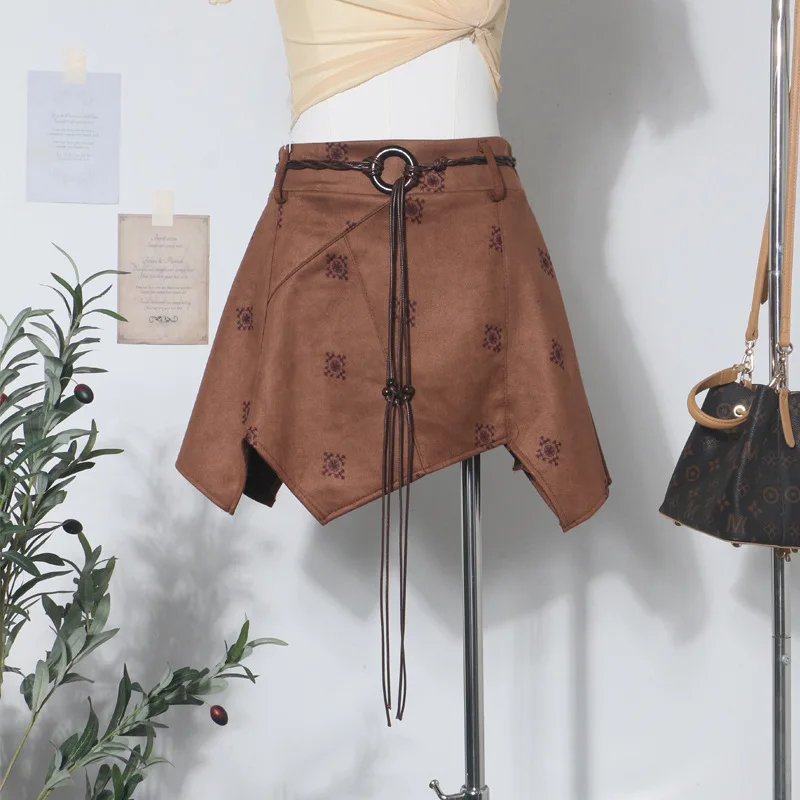 

Retro Deerskin Velvet Irregular Printing Skirt Design with Belt Anti-light Short Skirt Women