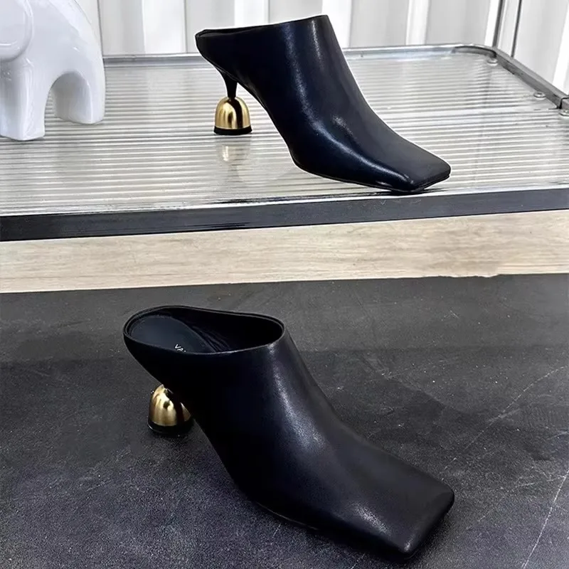 2025 nuove pantofole da donna a testa quadrata Baotou elegante trama pendolarismo tempo libero semplici classici tacchi alti in vetro taglia 35-42