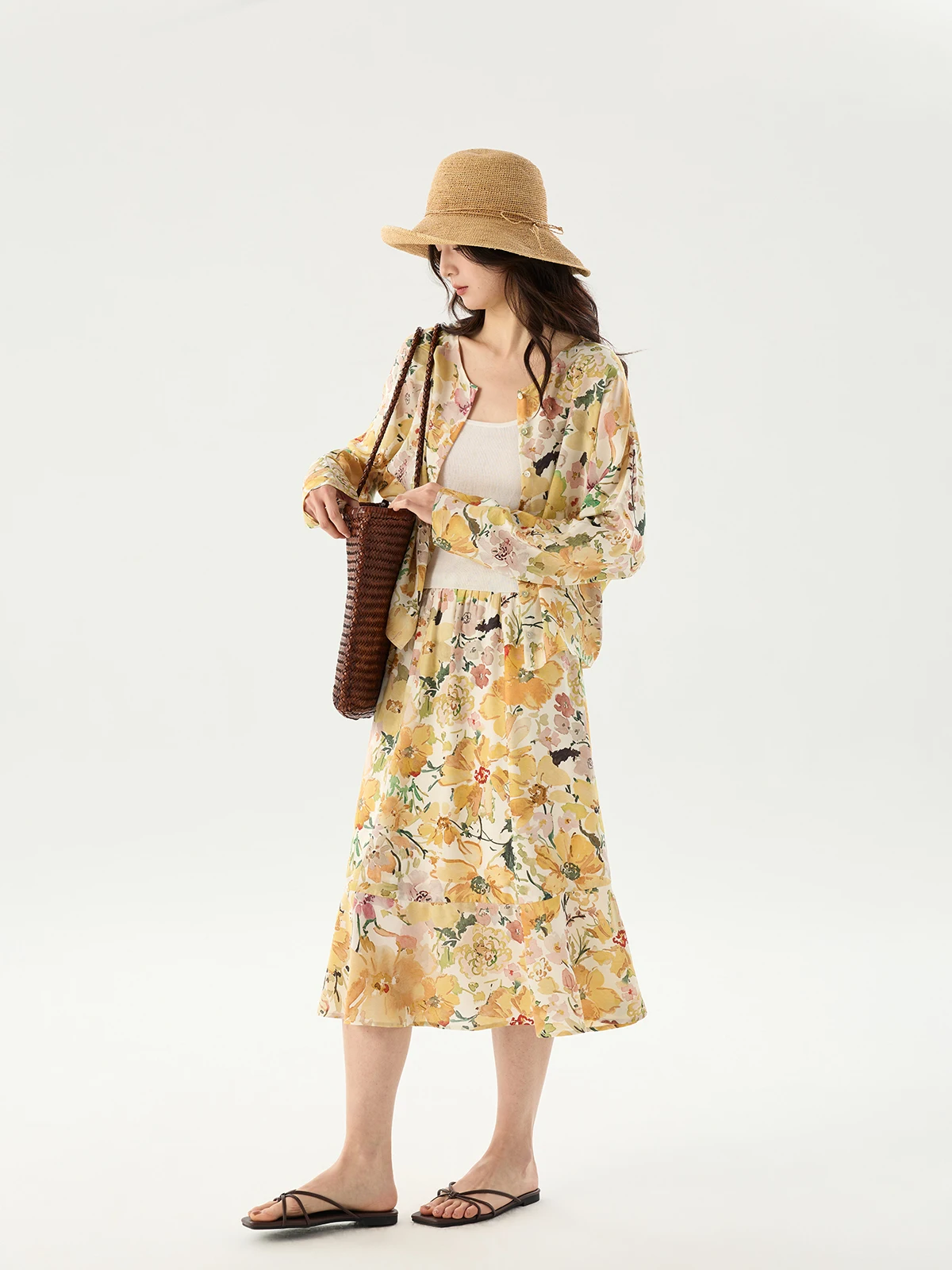 

Original Design Silk Shirt Print Halter Neck Floaty Skirt Long Sleeve round Neck Pure Color Straight Cut Spring Season Women'...