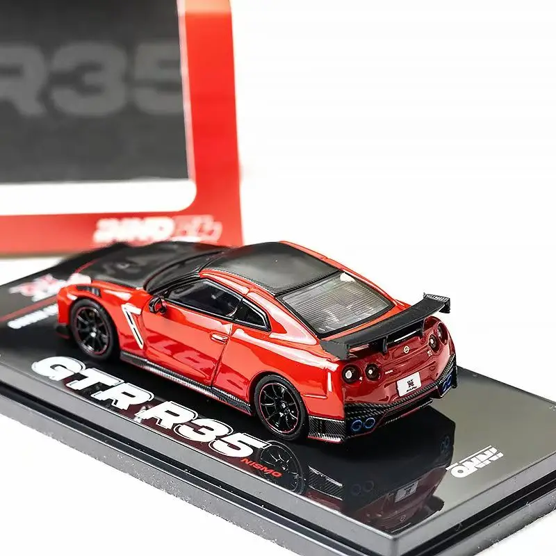 INNO 1/64 GTR R35 Rode Koolstof Legering Motorvoertuig Speelgoed spuitgieten Metalen Model Collectie Jongen Kerstcadeaus