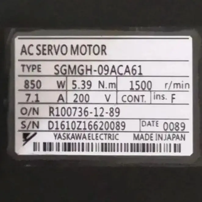 

Servo motor SGMGH-09ACA61 Brand new，Fast shipping，In Stock，SGMGH 09ACA61