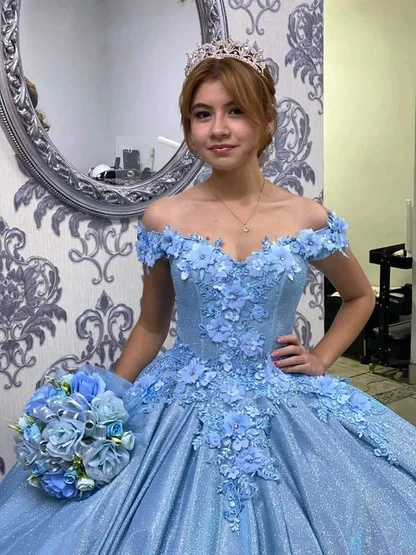 CloverBridal-vestido de novia personalizado con purpurina, traje de 15 hombros descubiertos, apliques florales azules, vestido de baile hinchado, WQ9696